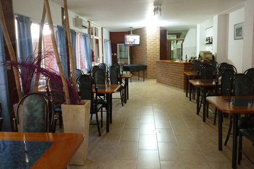 Hotel Aoma Villa Carlos Paz Exterior photo